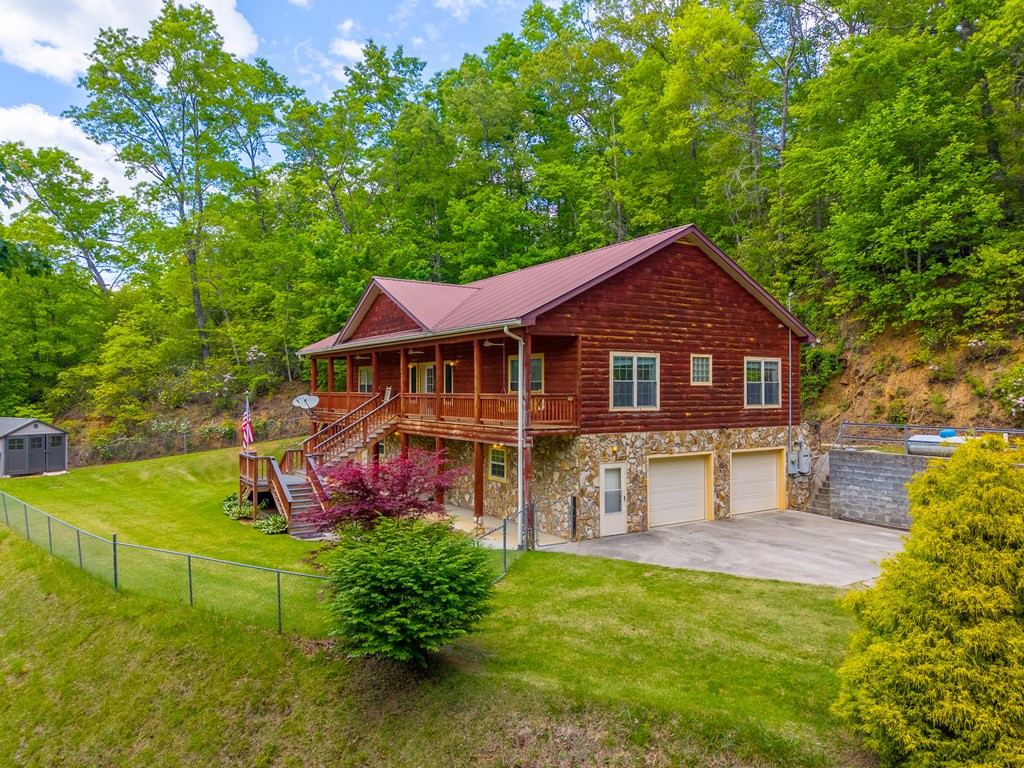 main property photo 2