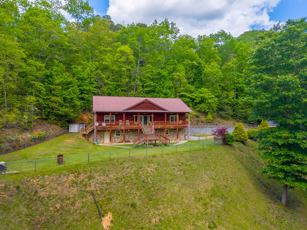 main property photo 4