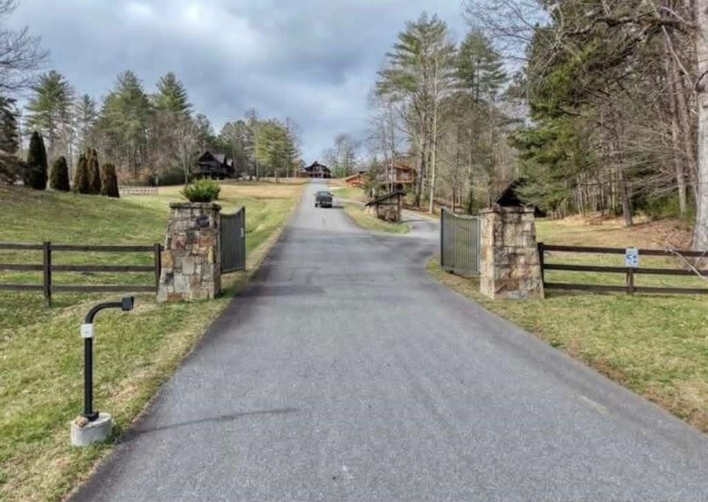 main property photo 58