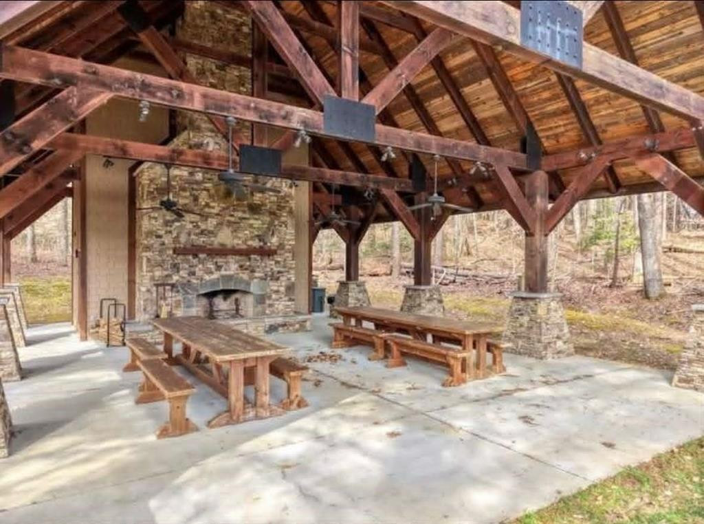 main property photo 60