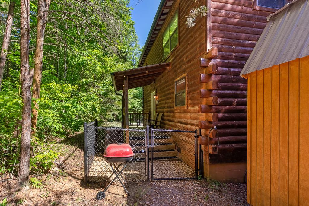 main property photo 43