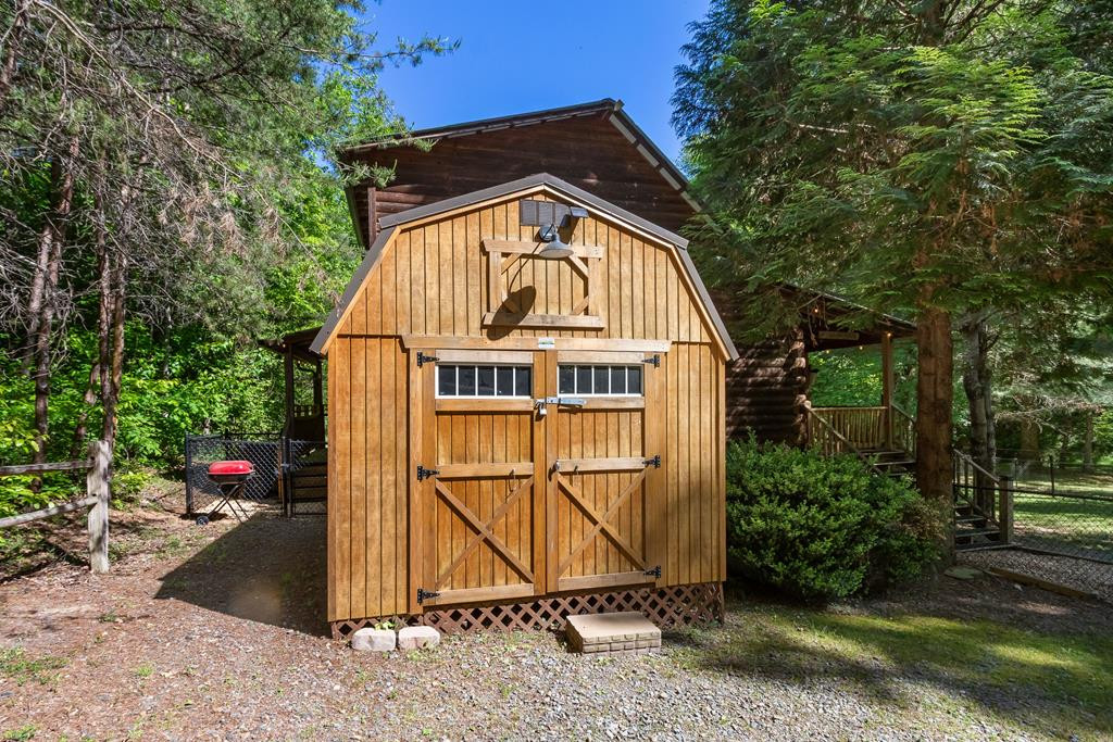 main property photo 46