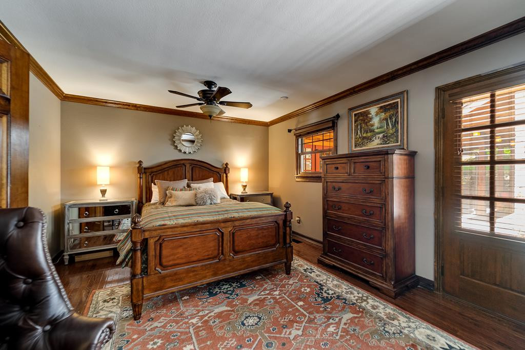 main property photo 36