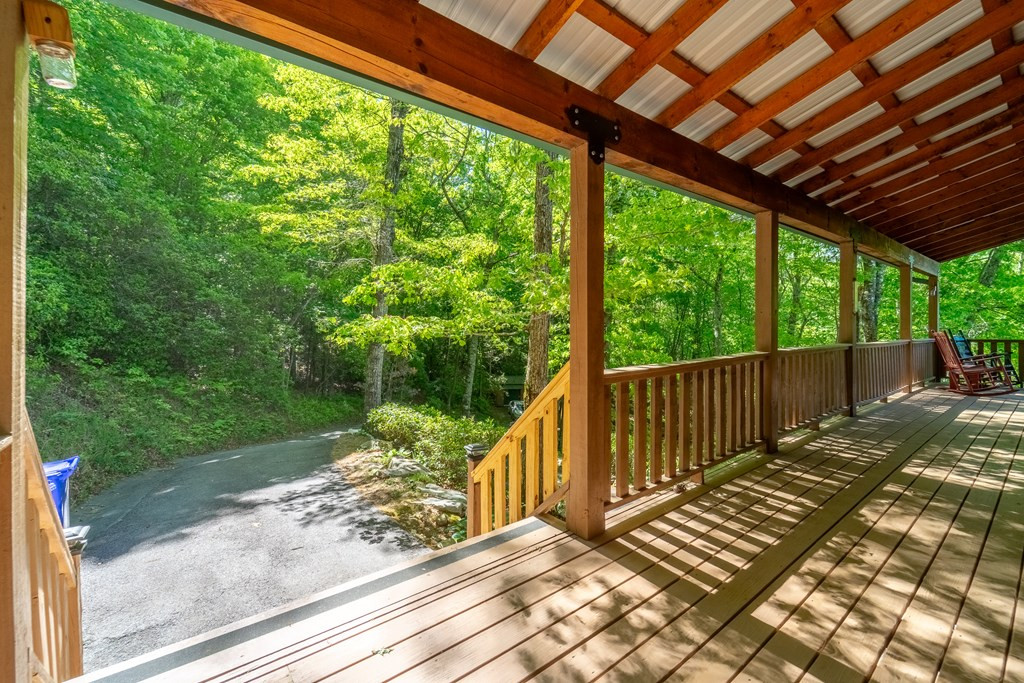 main property photo 31
