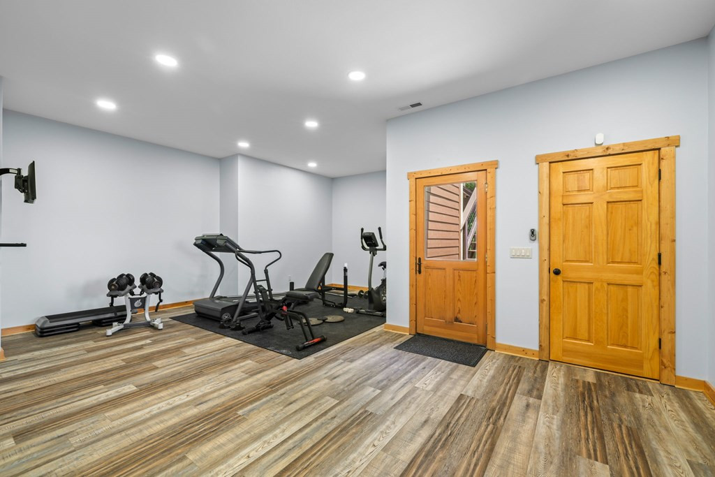 main property photo 59