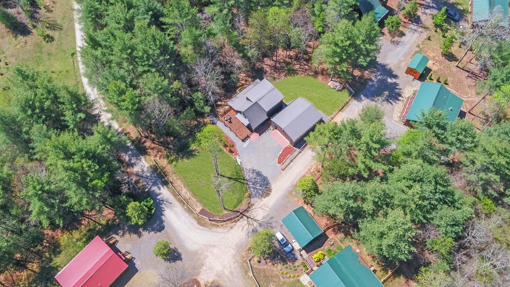 main property photo 35