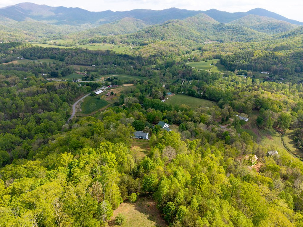 main property photo 12