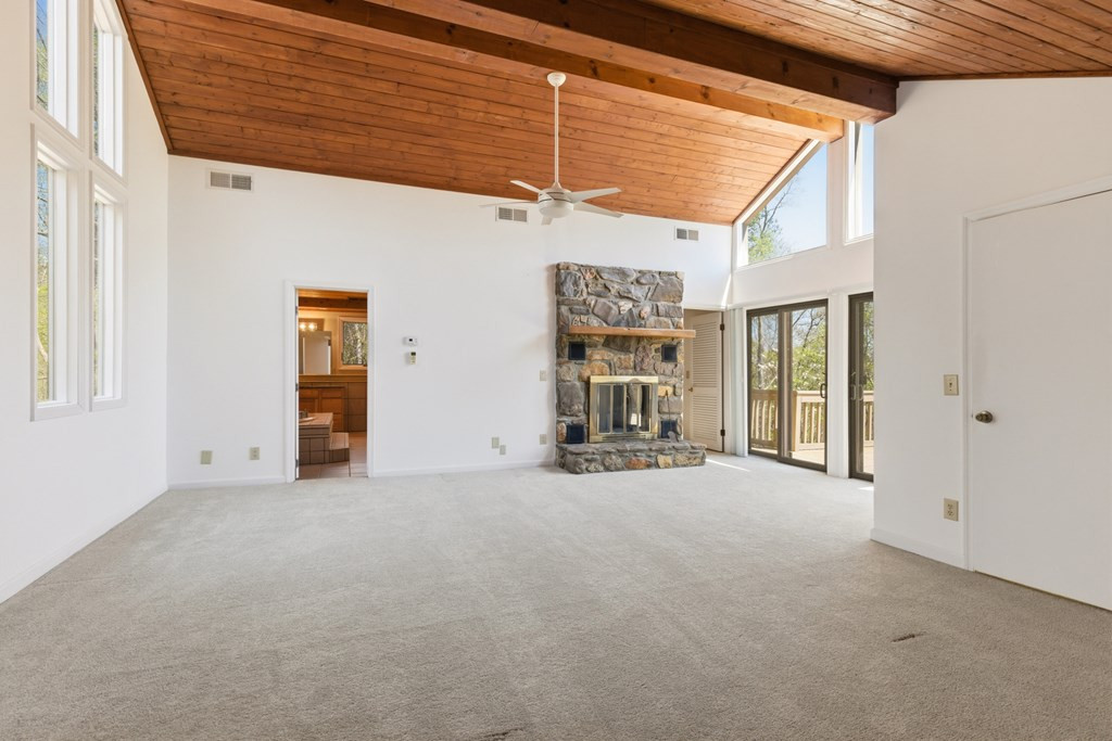 main property photo 76