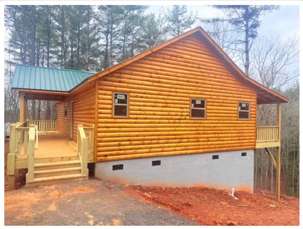 main property photo 17