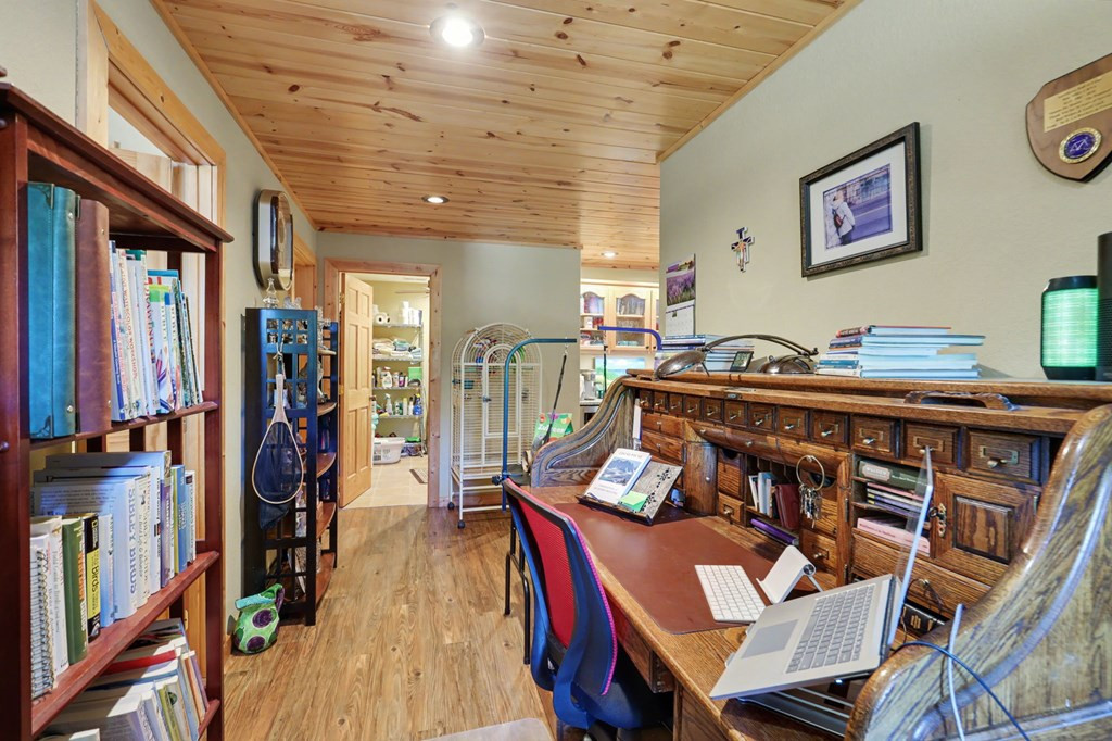 main property photo 58