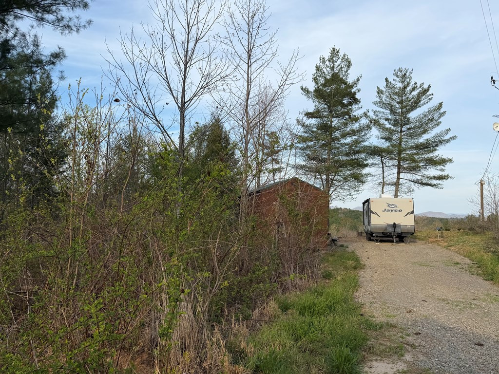 main property photo 10