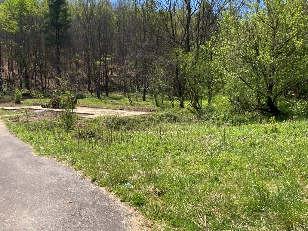 main property photo 8