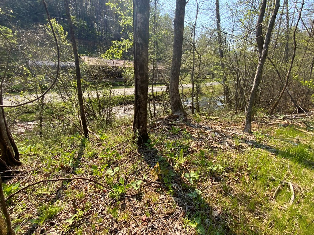 main property photo 9