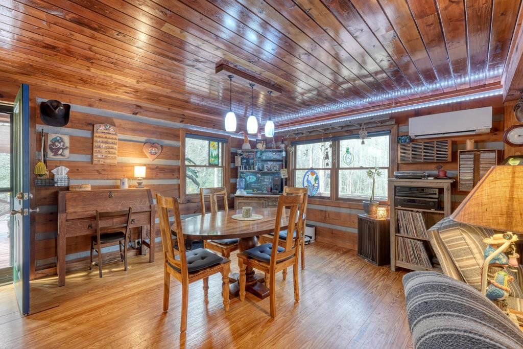 main property photo 76