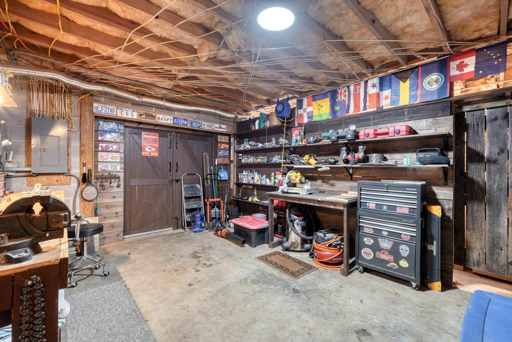 main property photo 98