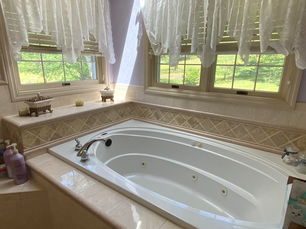 main property photo 50