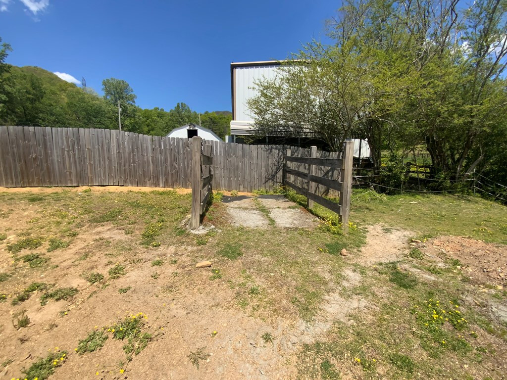 main property photo 66