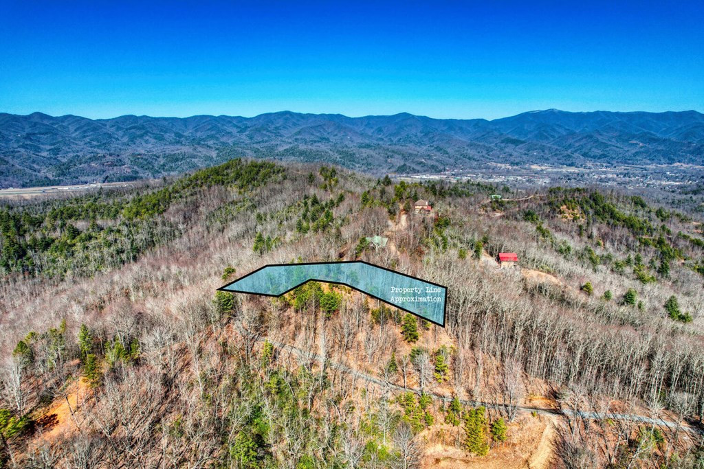 main property photo 9