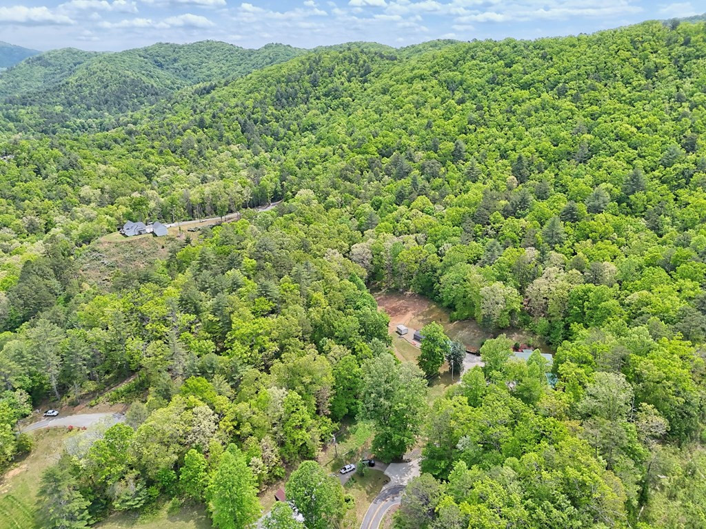 main property photo 29