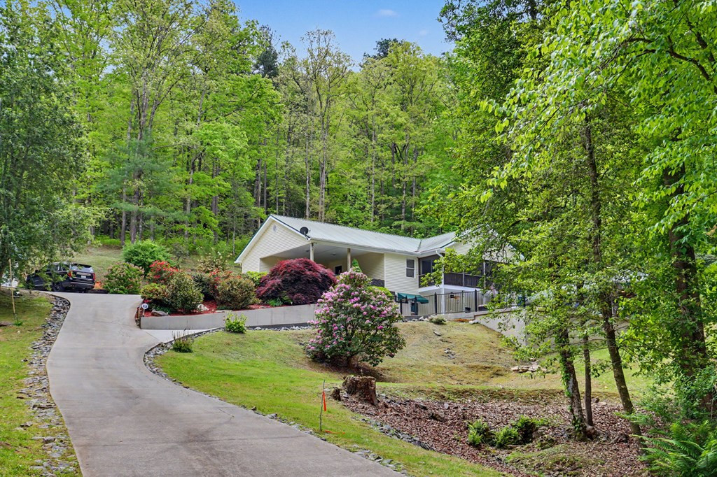 main property photo 35