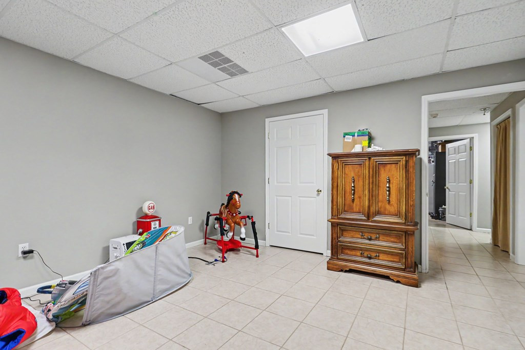 main property photo 65