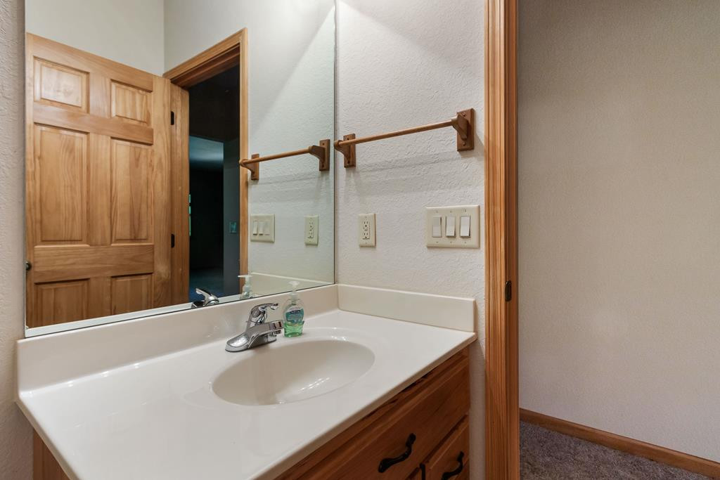 main property photo 70