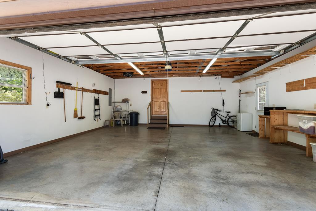 main property photo 71