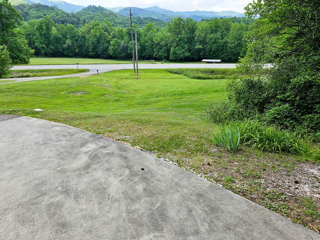 main property photo 10