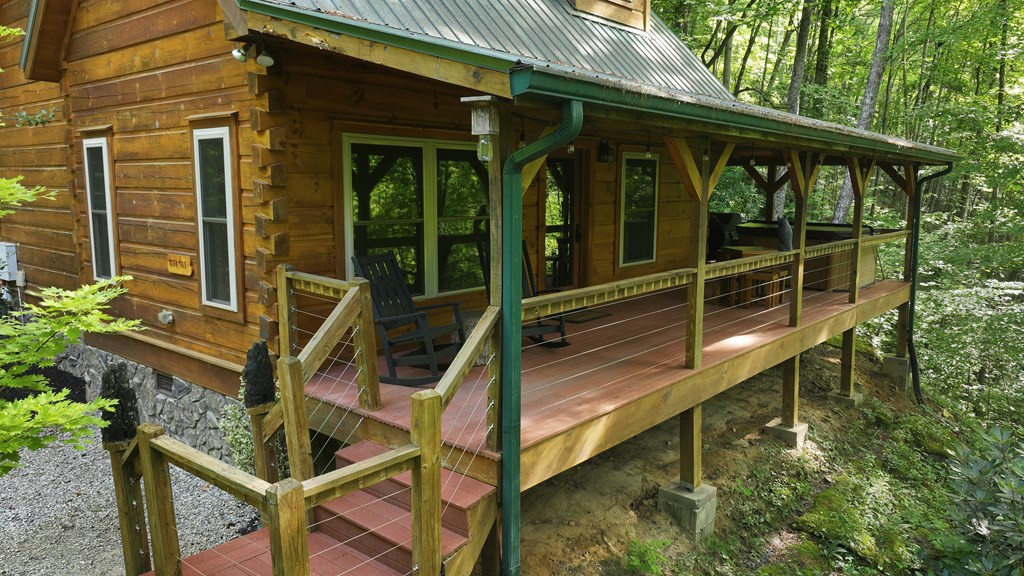 main property photo 25