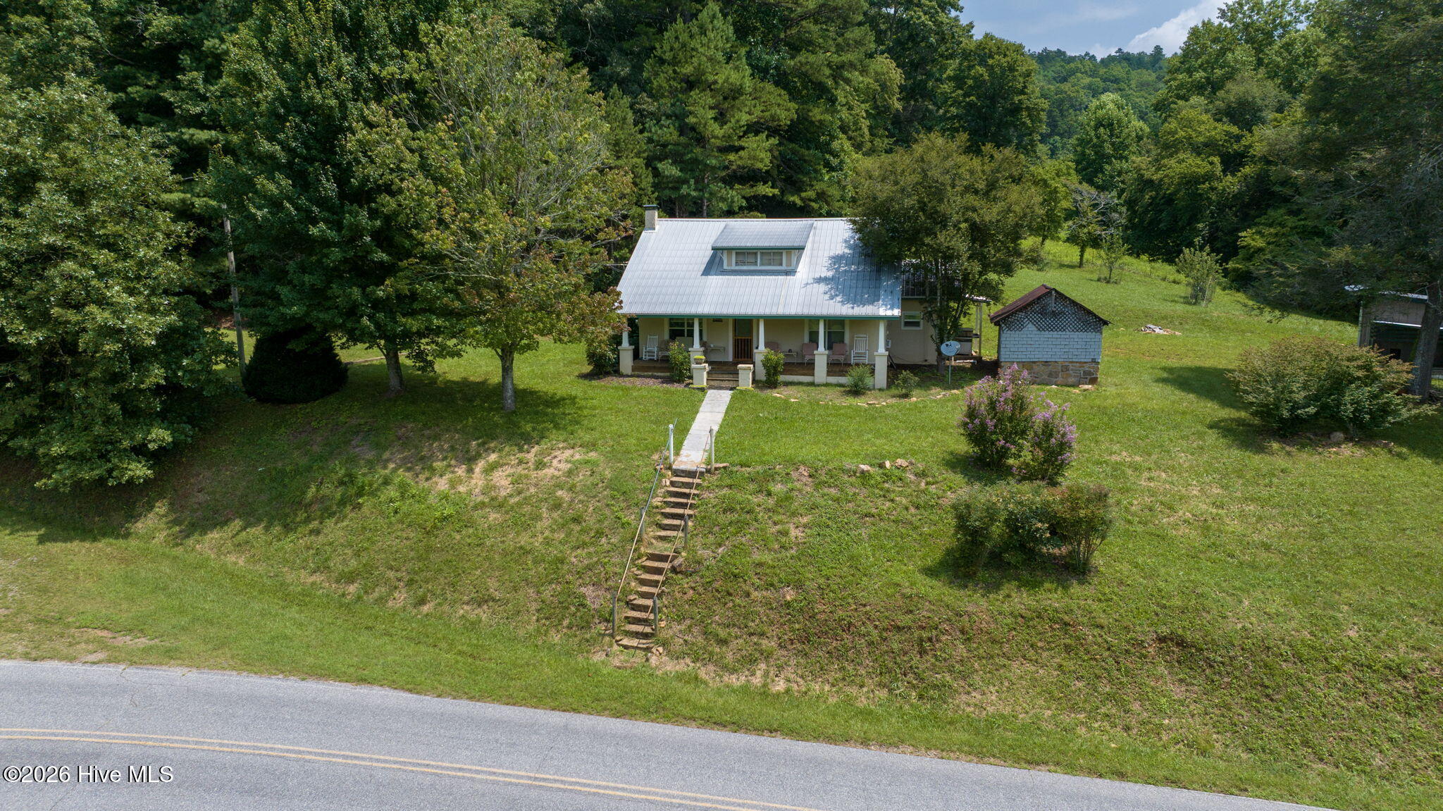 main property photo 47