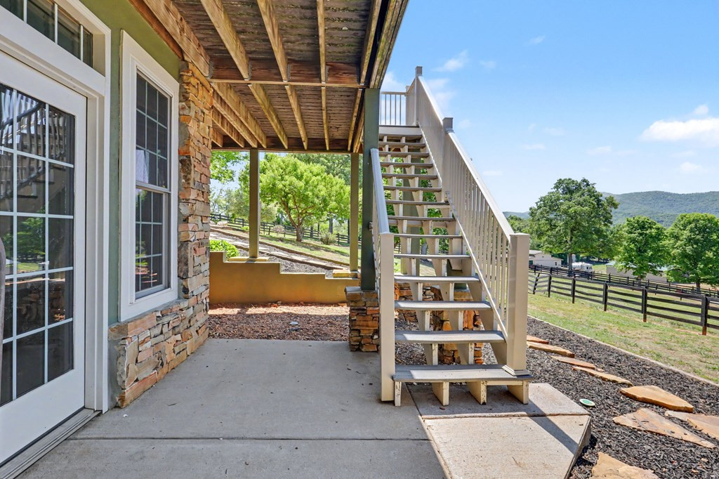 main property photo 44