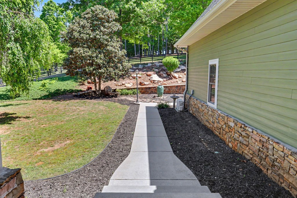 main property photo 49