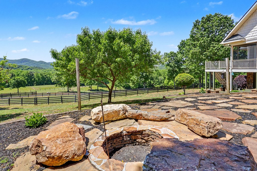main property photo 51