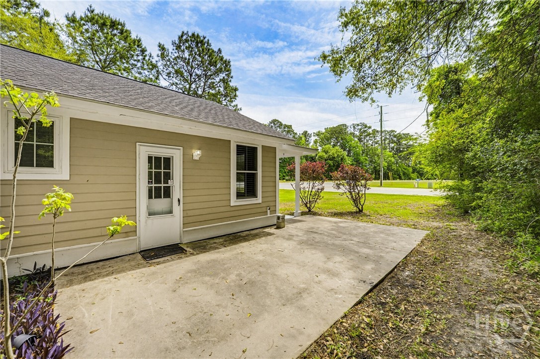 main property photo 20