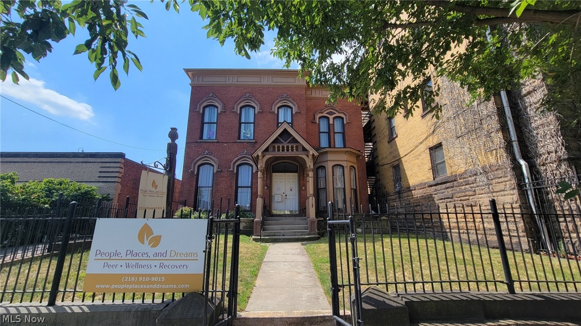 3214 Prospect Ave E, Cleveland, OH 44115