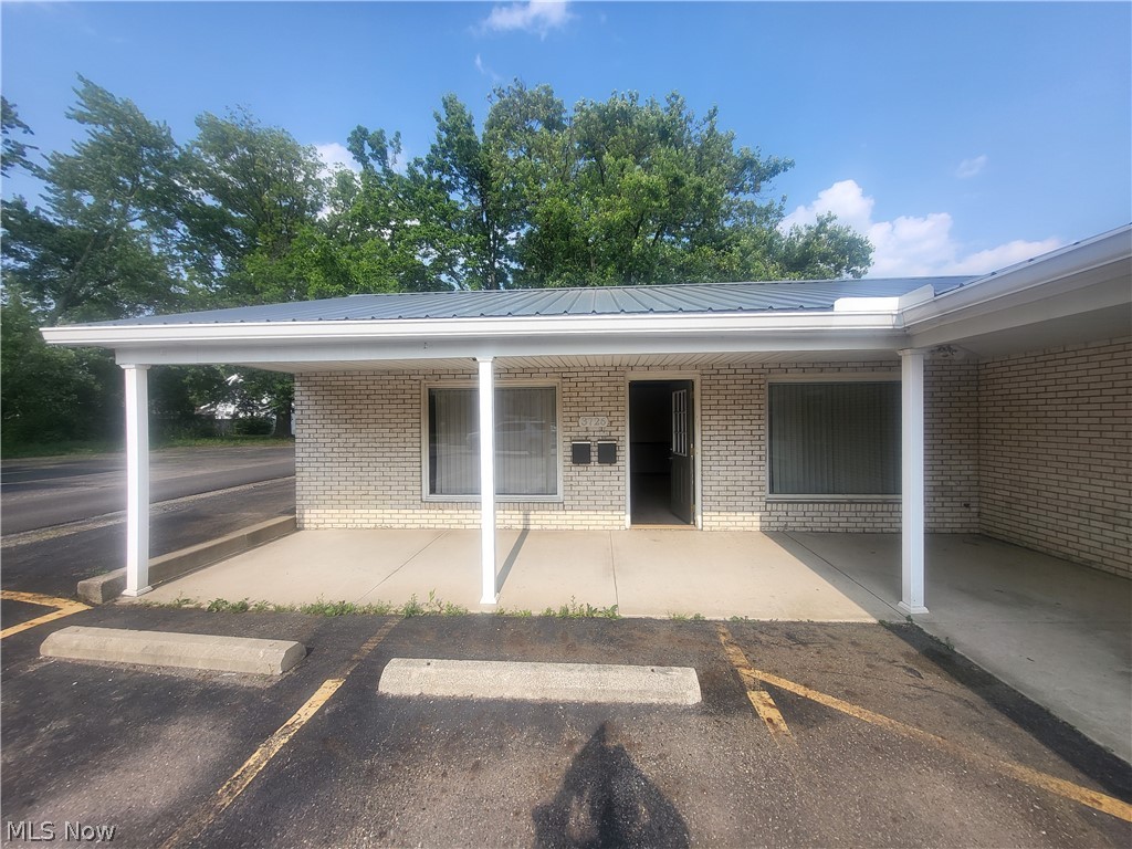 3726 Cleveland Ave NW,Unit 101, Canton, OH 44709