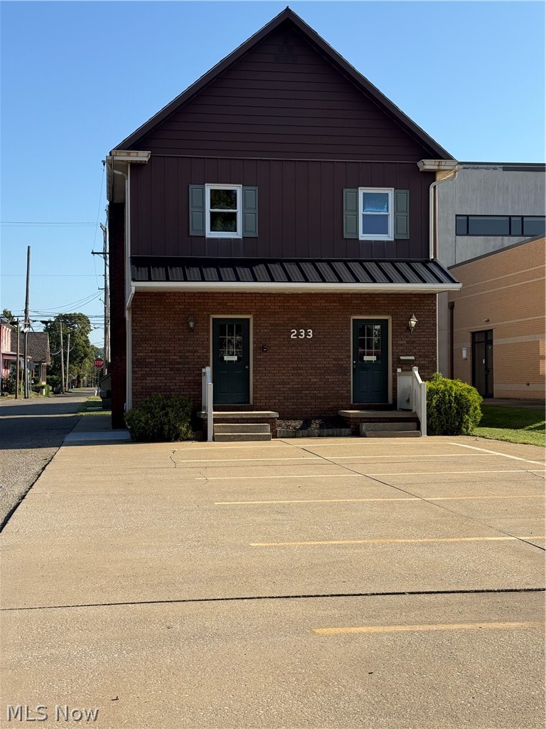 233 W High Ave,Unit B, New Philadelphia, OH 44663