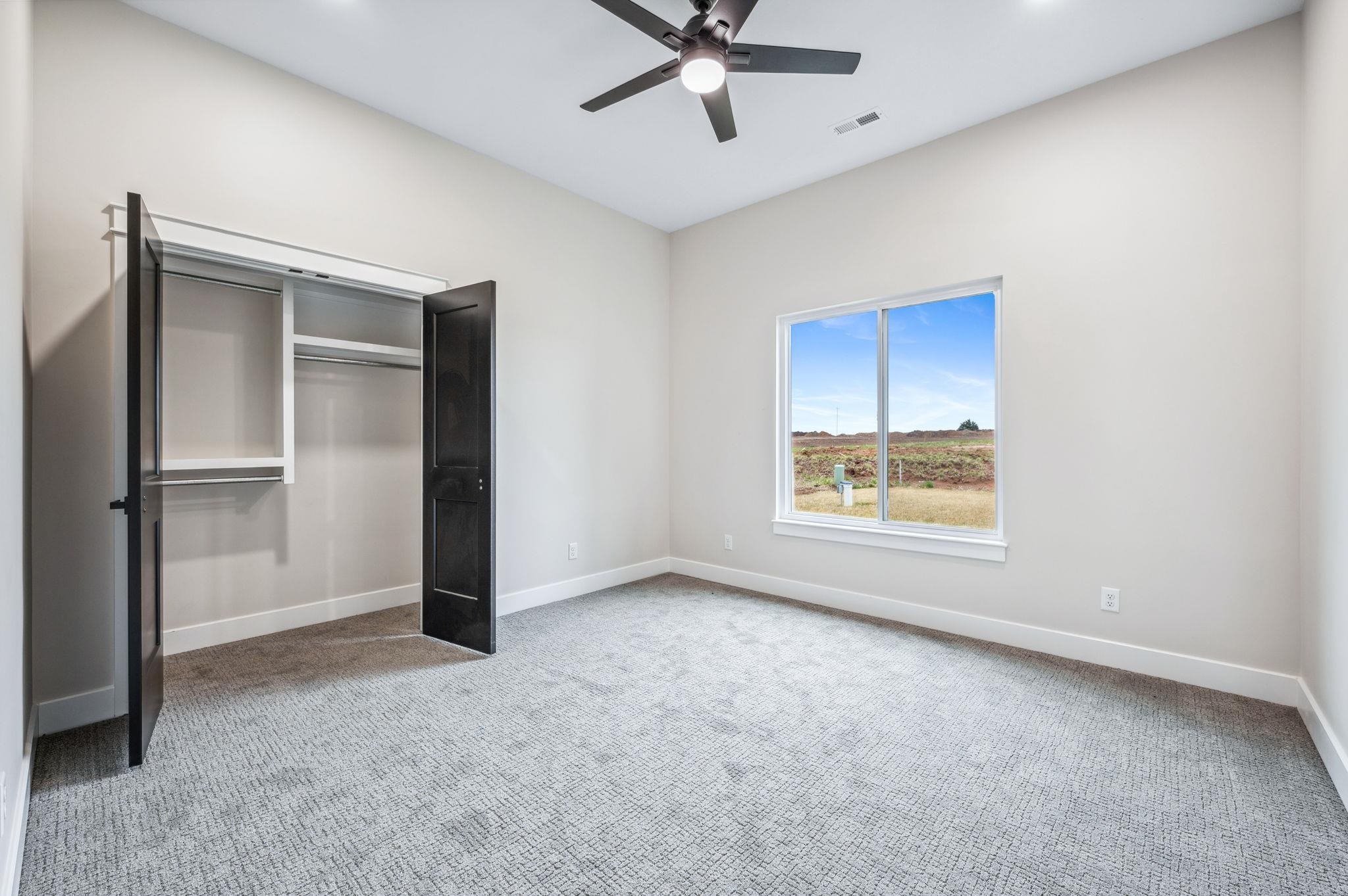 property viewer photo 25