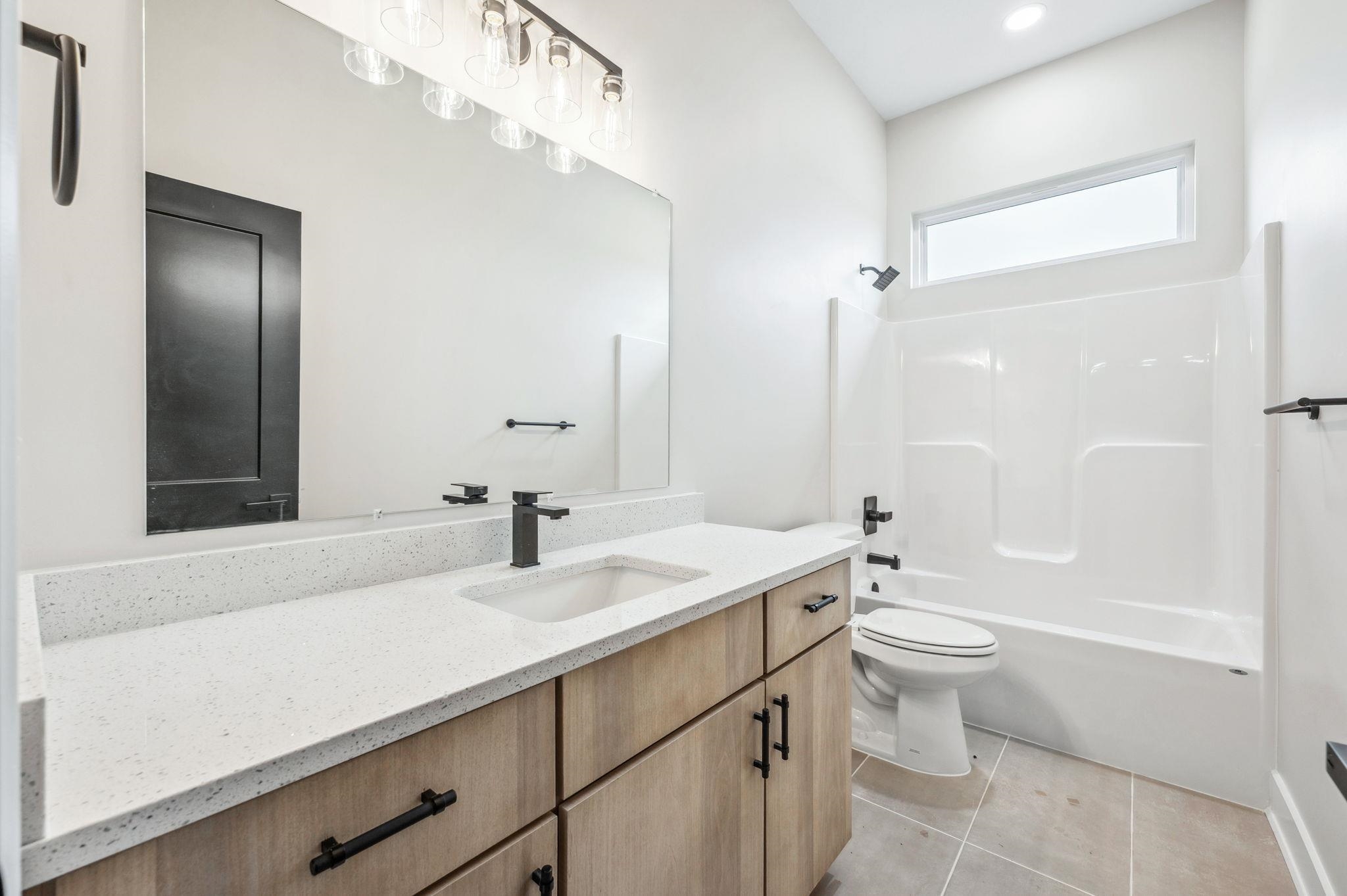 property viewer photo 26