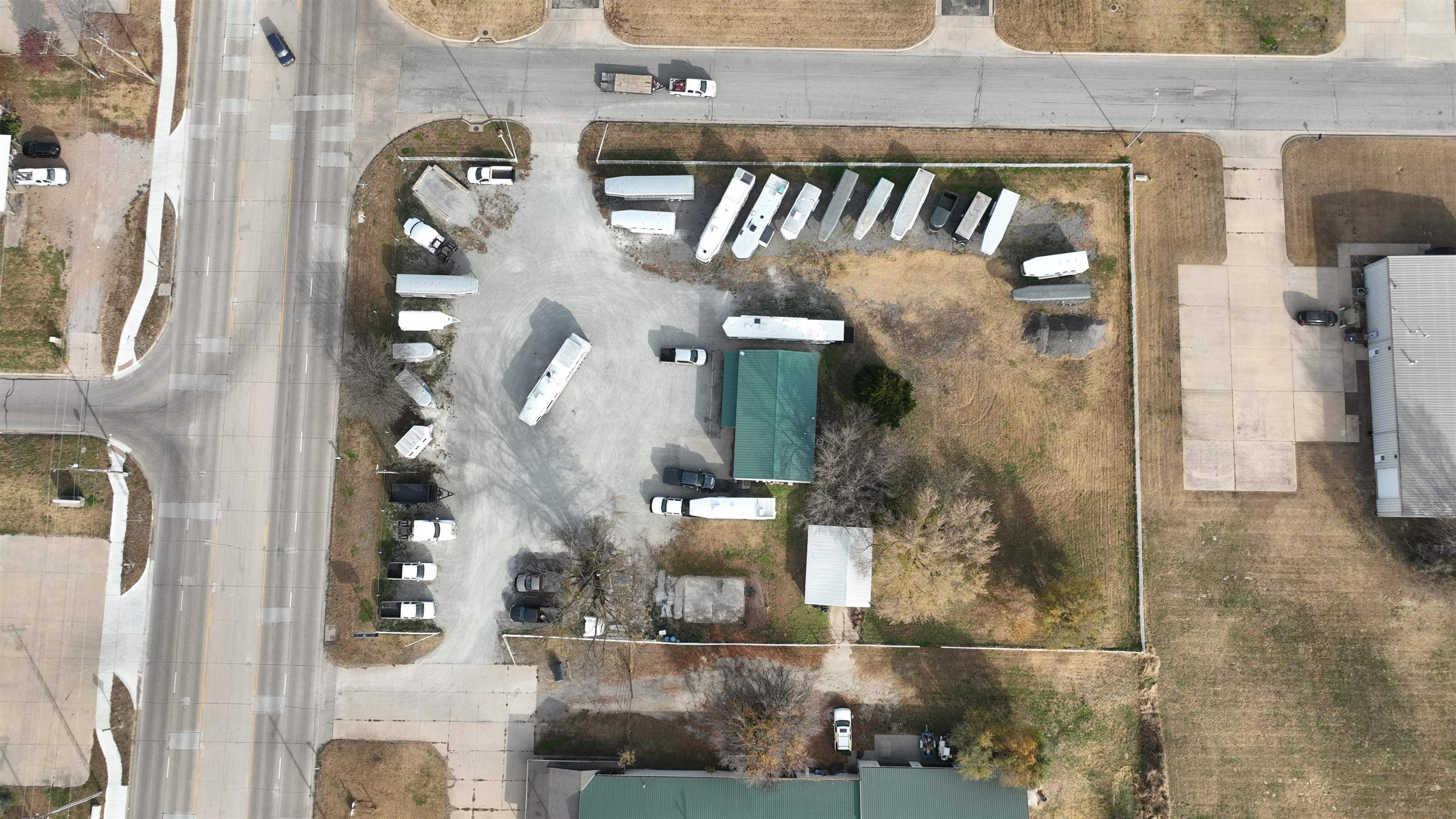 main property photo 12