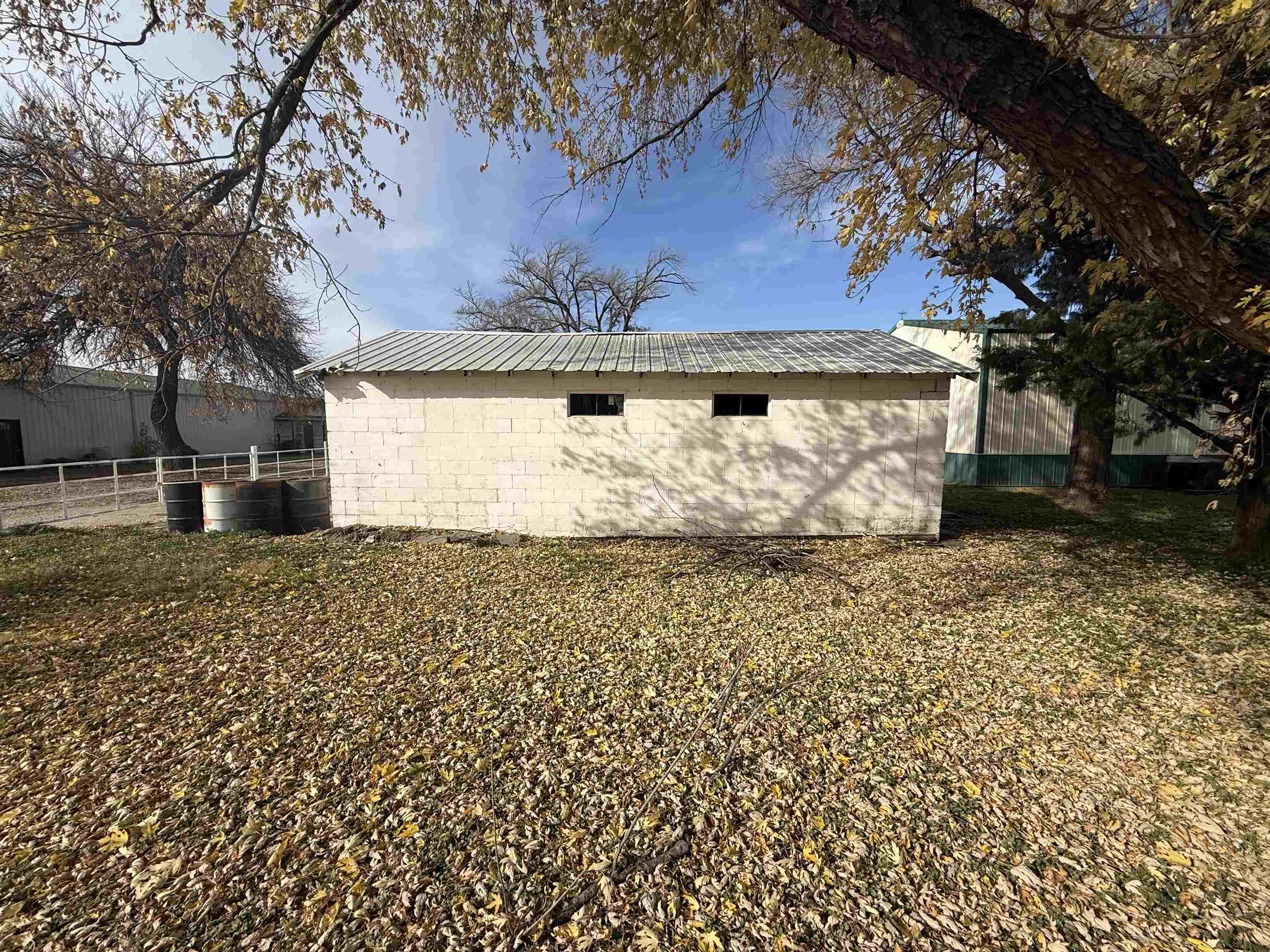 main property photo 19