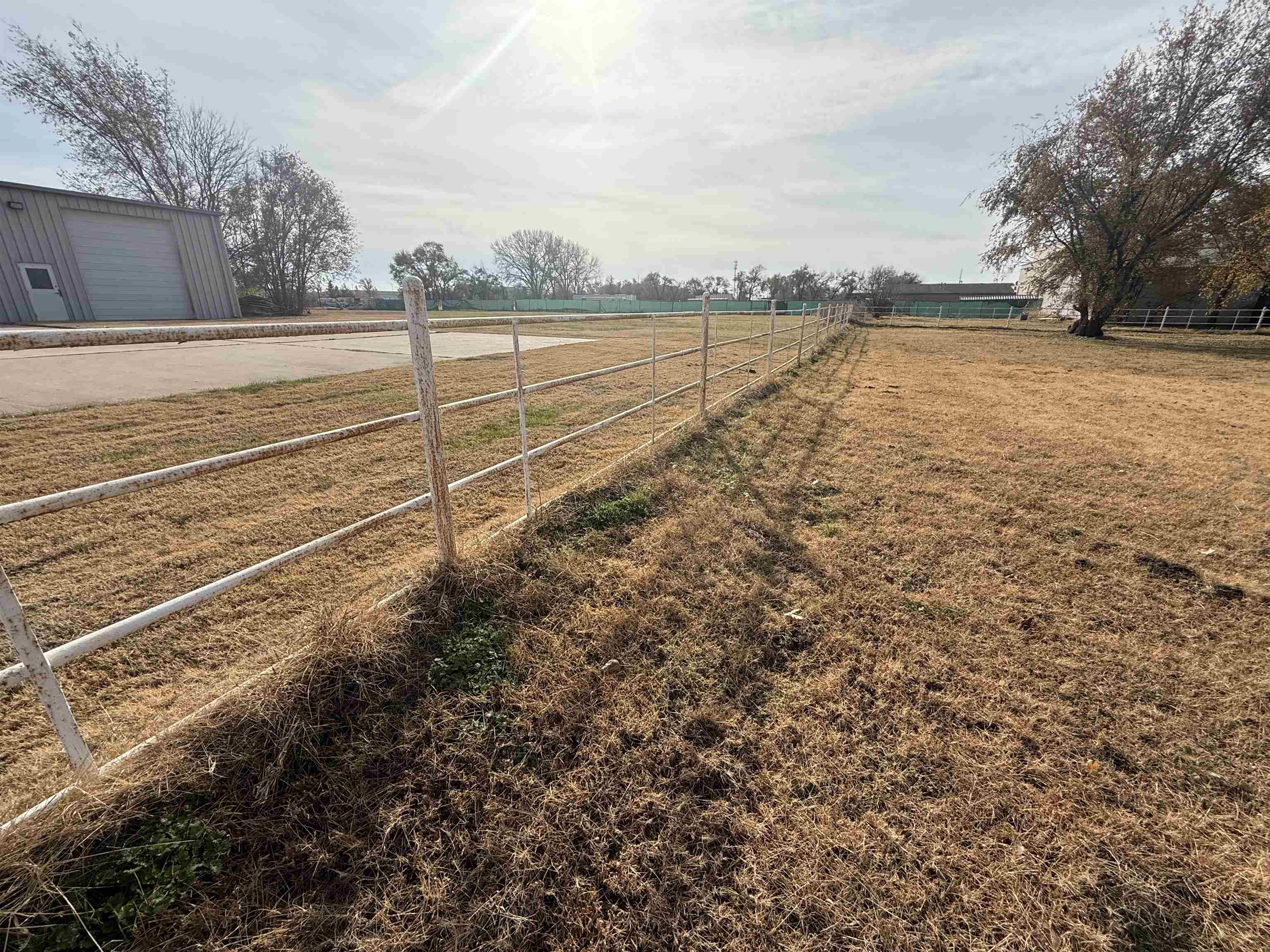 main property photo 21