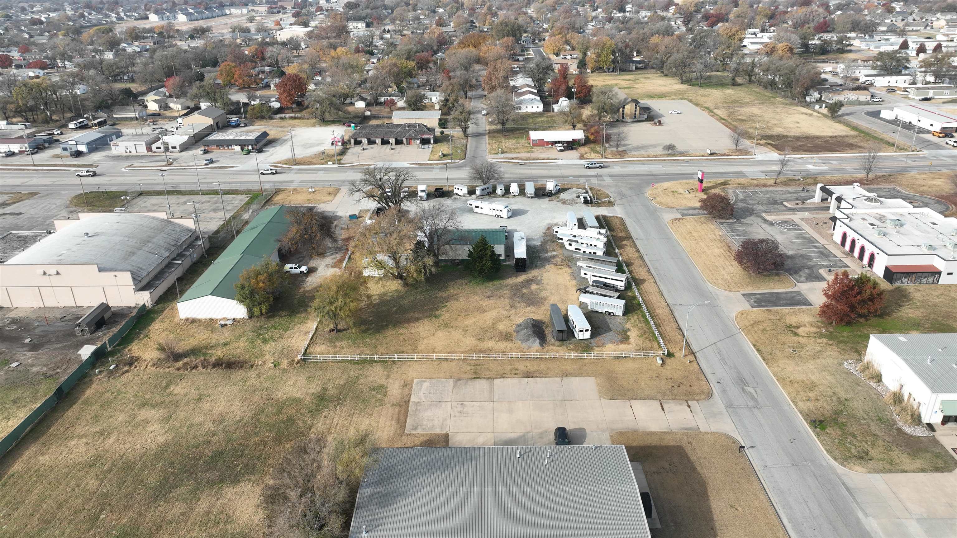 main property photo 5