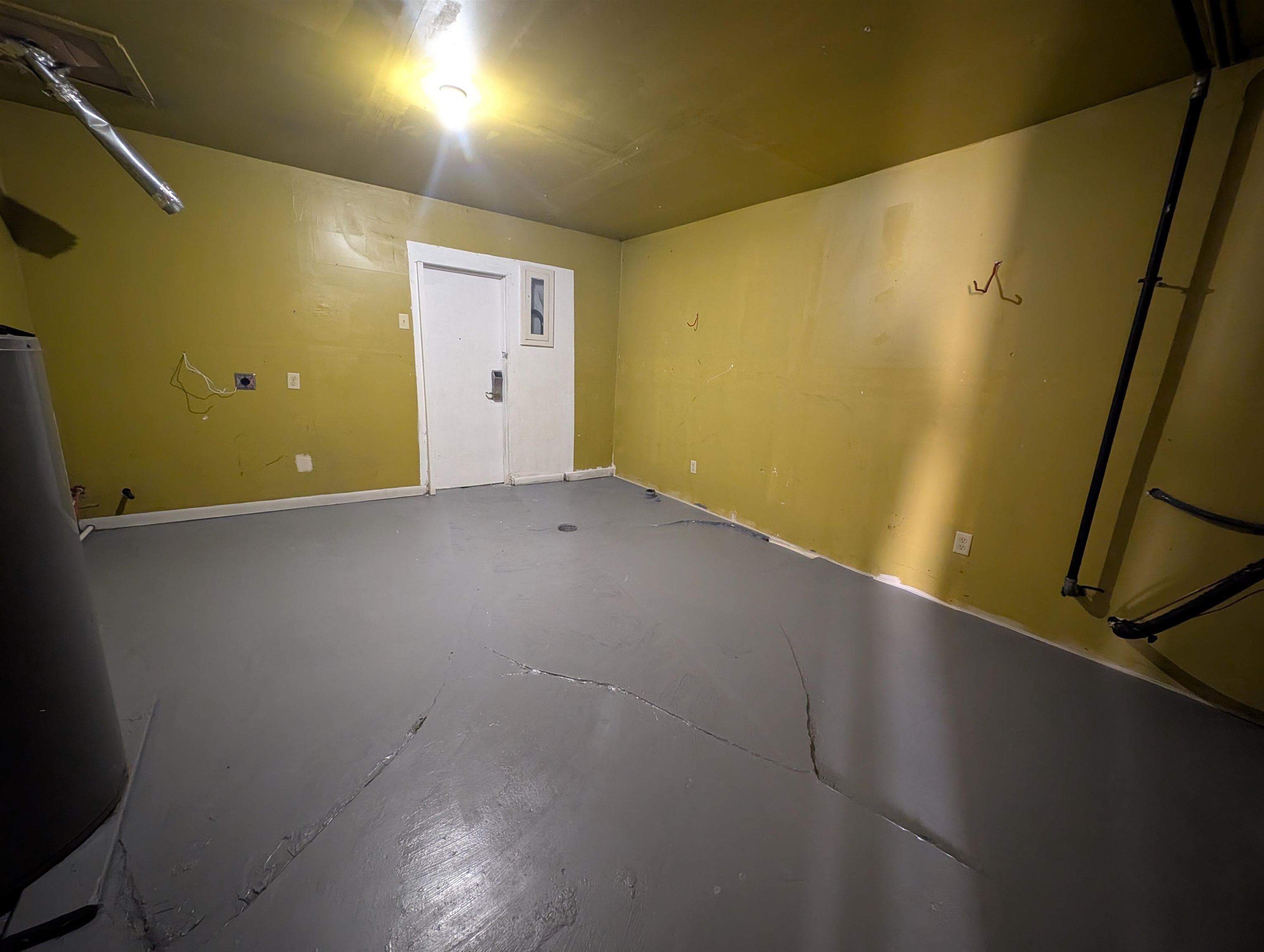 main property photo 32
