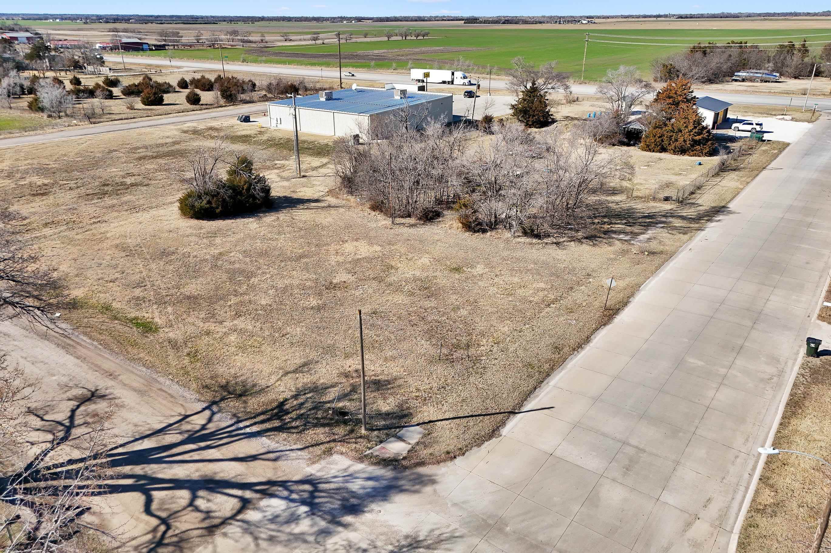 main property photo 19