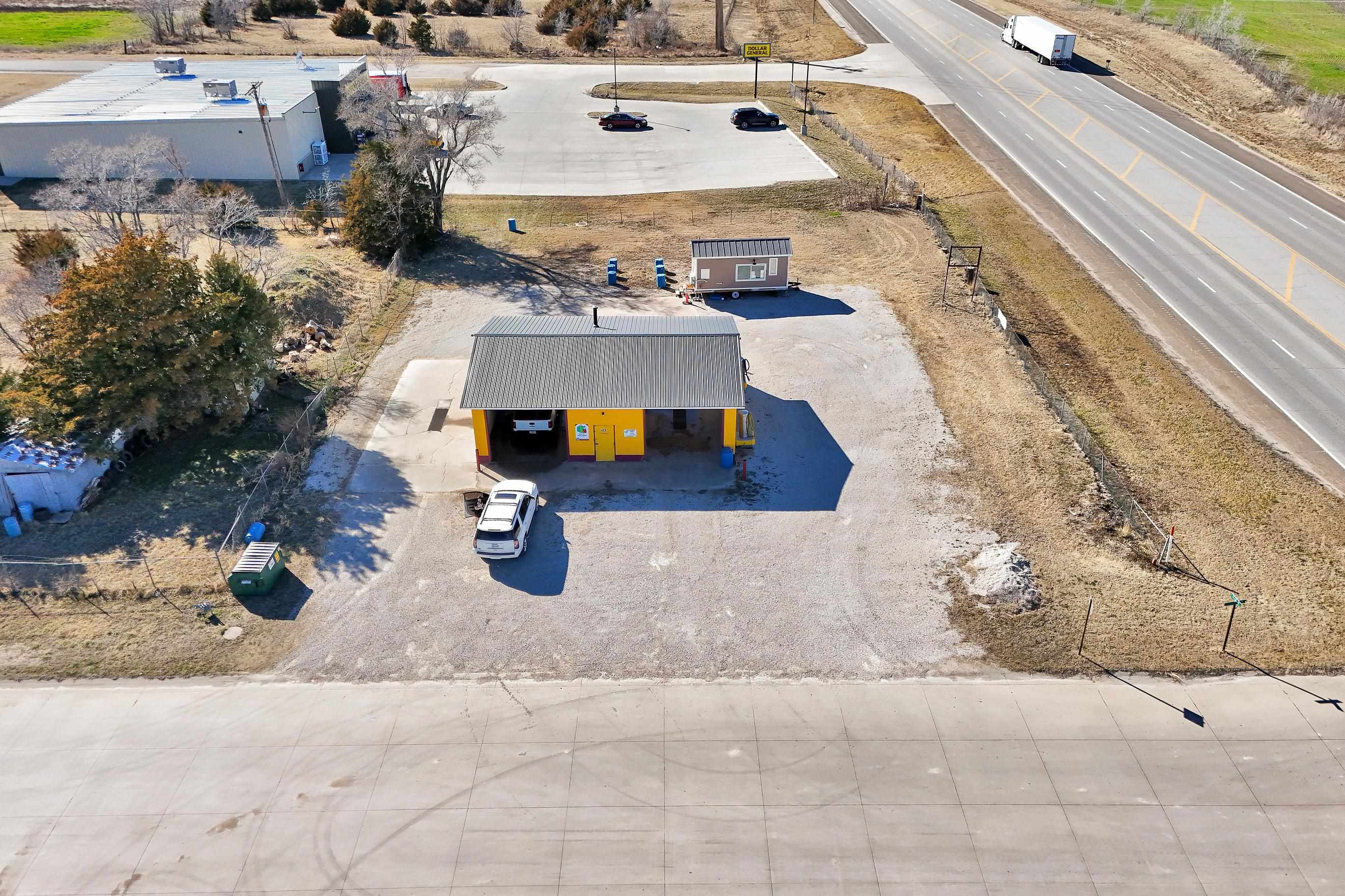 main property photo 22