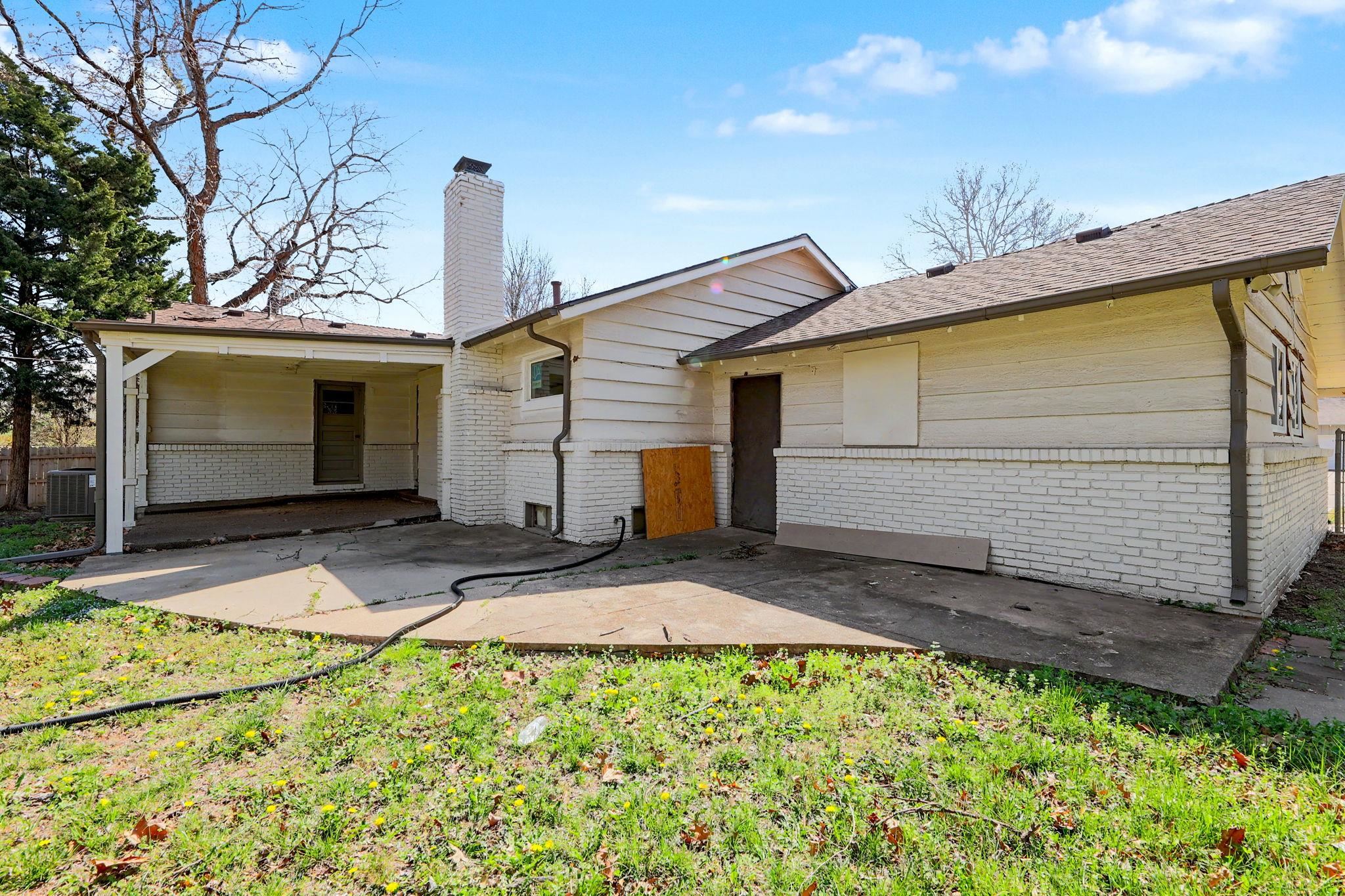main property photo 31