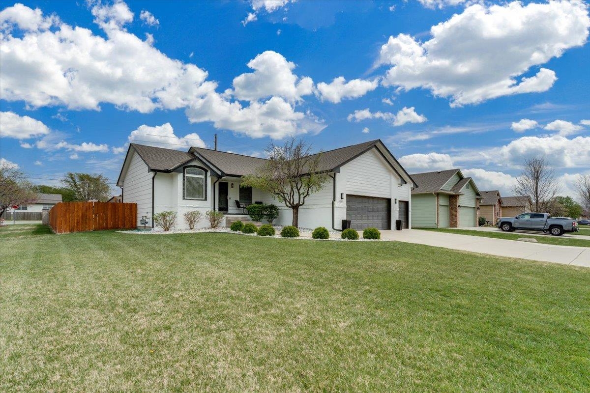 property viewer photo 1