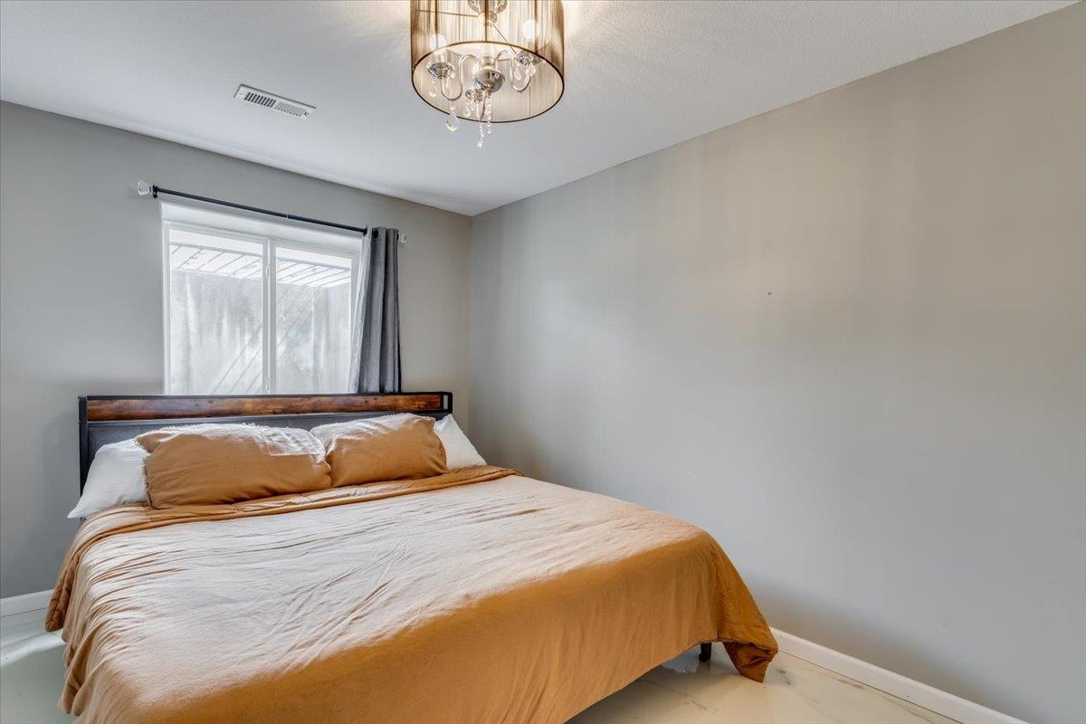 property viewer photo 29