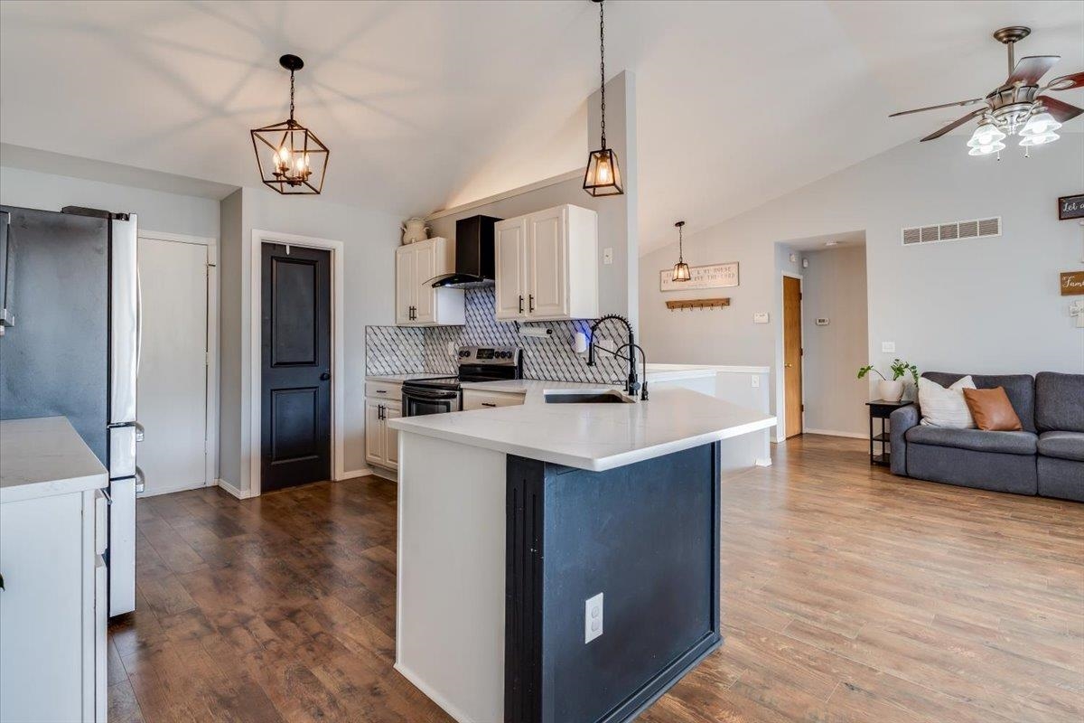 property viewer photo 5